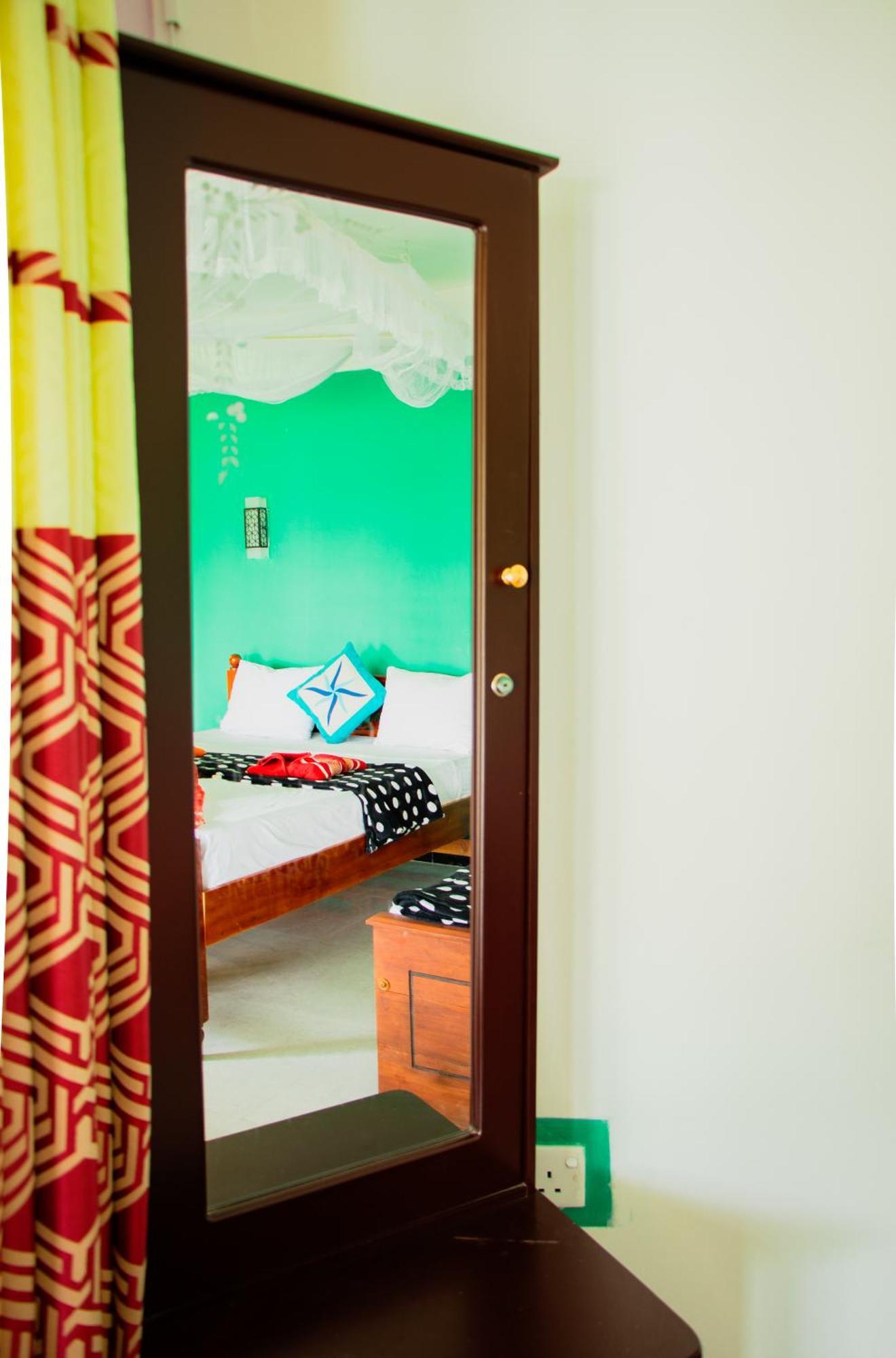 The Sunshine Ella Apartment Exterior photo