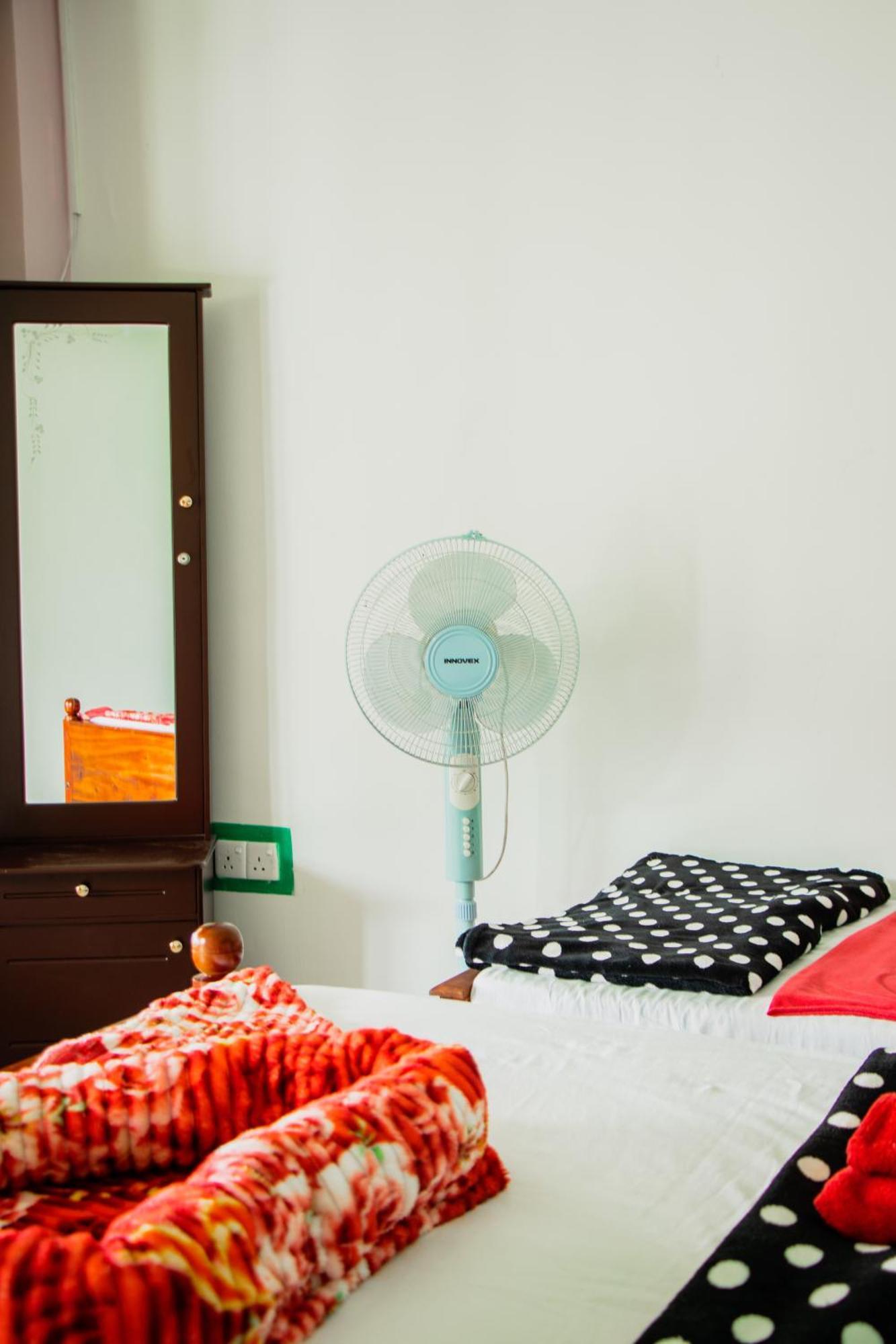The Sunshine Ella Apartment Exterior photo